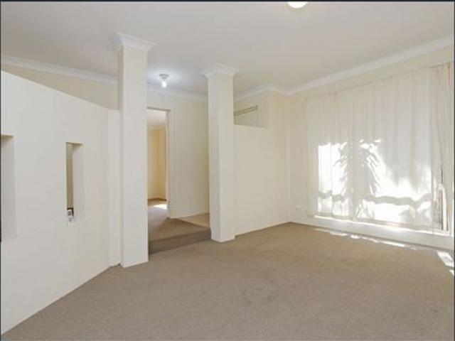 Delightful 3 bedroom villa in Convenient Location