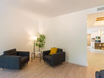 Delightful 3 bedroom flat in trendy Barri Gótic