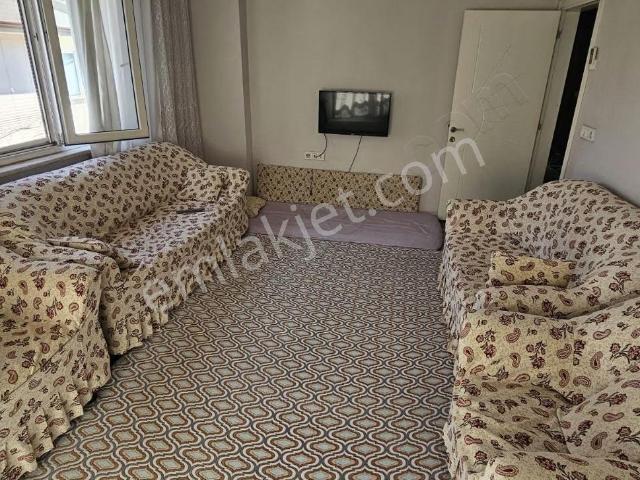 Deliktaş Ta Eski Cuma Pazarı Yanında Satılık 6 Yıllık 2+1 Daire