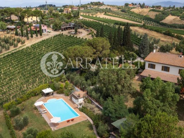 Deliziosa casa di campagna circondata da giardino privato e. 250m² Cerreto Guidi