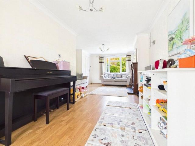 Dell Road, Tilehurst, Reading, Berkshire, RG31