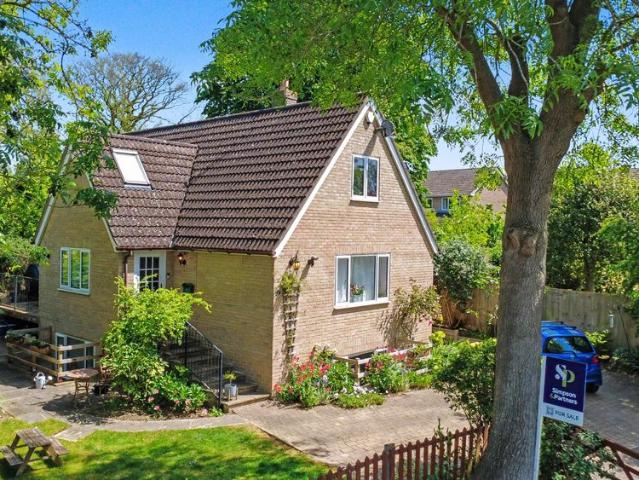 Dells Close, Great Gidding