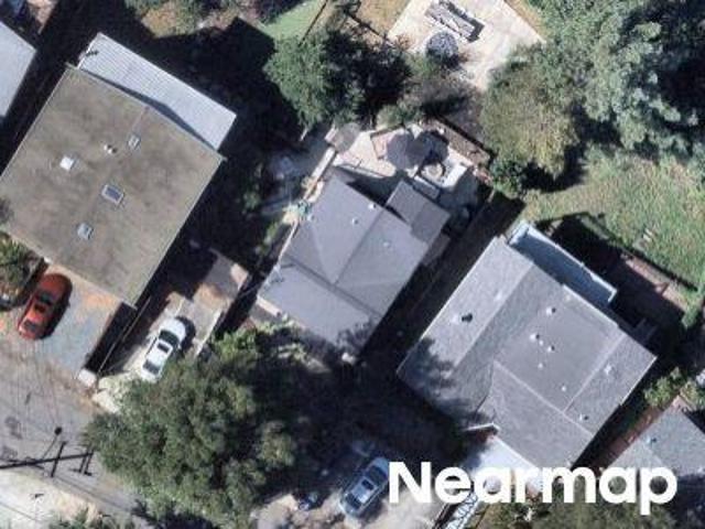 Delmont Ave