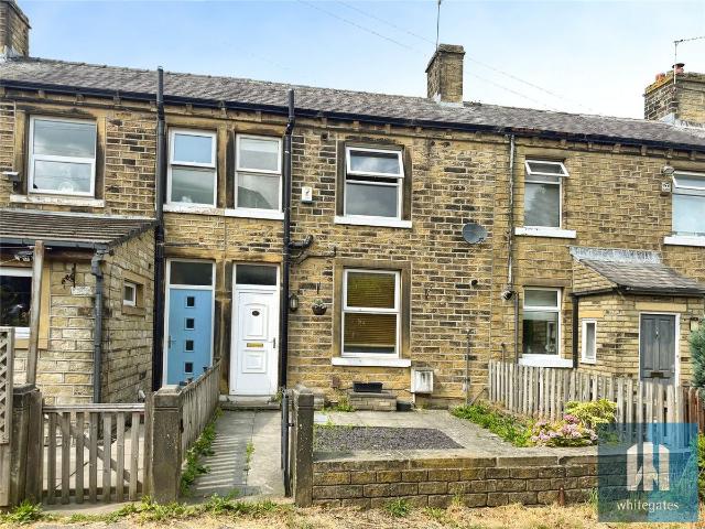 Delph Lane, Netherton, Huddersfield HD4, 2 bed terraced house to rent, £775 pcm | PrimeLocation