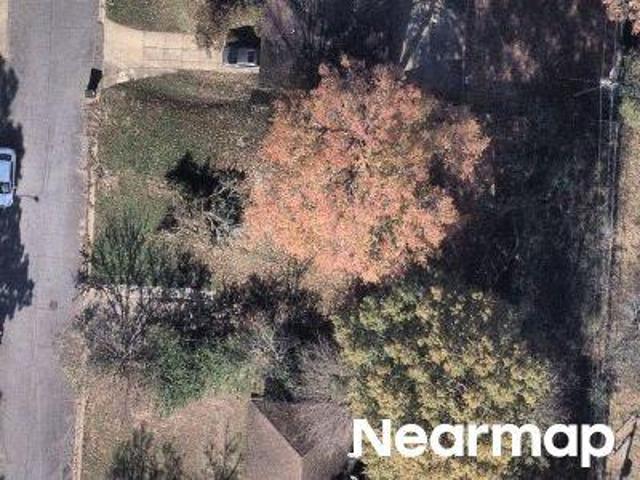 Delrose Dr
