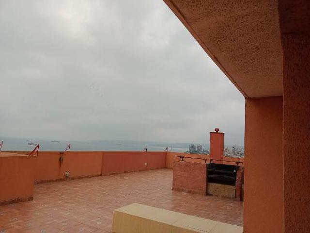 Dept. acogedor a pasos U.Santa Maria, Av.Los Placeres