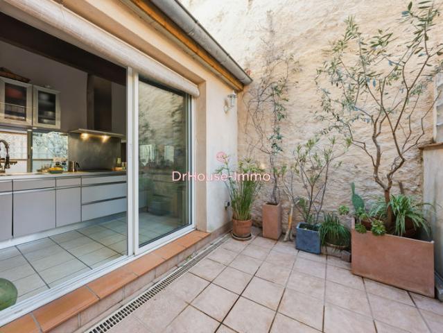 DEPT HERAULT 34, A VENDRE MONTPELLIER MAISON DE VILLE EN R+1 DE CACRACTÈRE DE 87 M² COUR INTÉRIEUR BALCON GARAGE