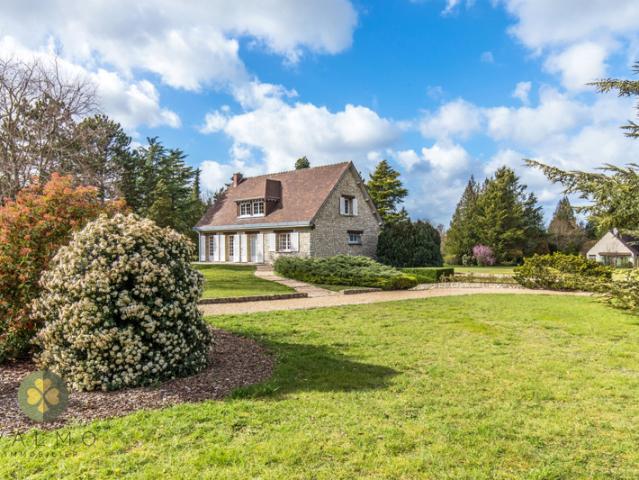 DEPT Yvelines 78 Septeuil + A vendre maison de caractère