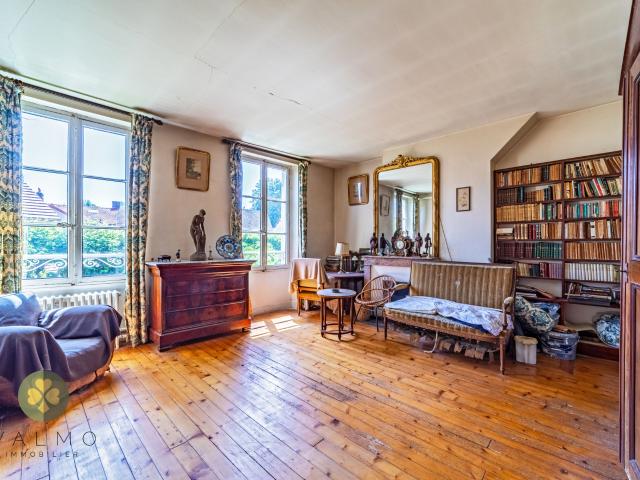 DEPT Yvelines 78 Thoiry centre Maison bourgeoise 170M2 terrain 2500M2