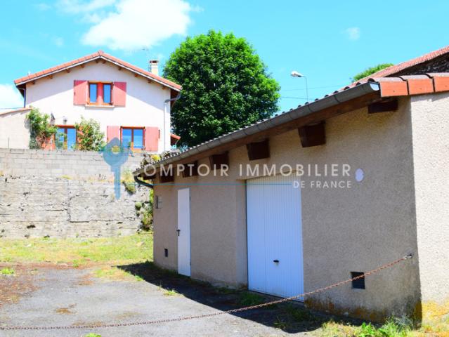 Dépt. 07 A VENDRE à COUCOURON Maison de 131 m2 avec gar