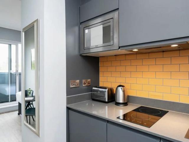 Deptford Bridge, Greenwich SE8, 1 bed flat to rent, £2,000 pcm | PrimeLocation