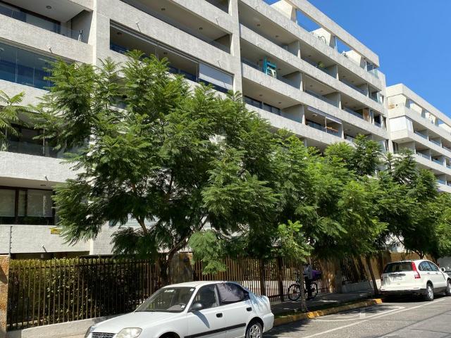 Depto 4 Dorm o mas. Las Verbenas en Arriendo