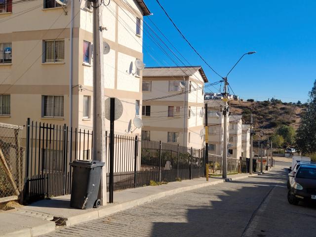 DEPTO 4TO PISO 3D 1B REMODELADO DISPONIBLE