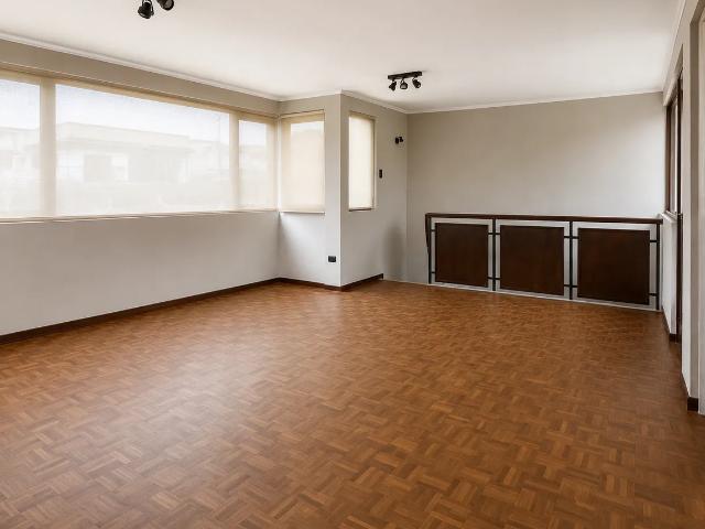 Depto 90 m2 remodelado, 2 dorm excelente ubicación