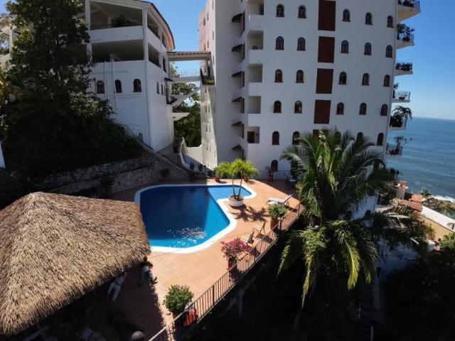 DEPTO $16,500,000 PUERTO VALLARTA. 168 M2. CONCHAS CHINAS. GRAN OPORTUNIDAD!