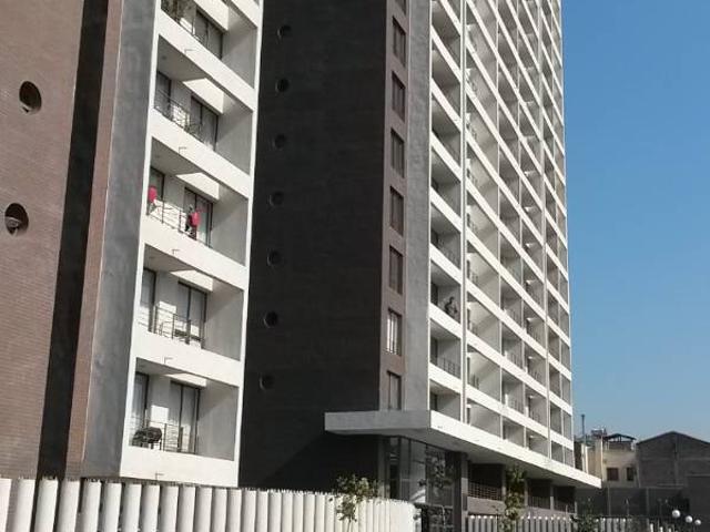 Depto 2 Dorm, 2 baños, Estacionamiento