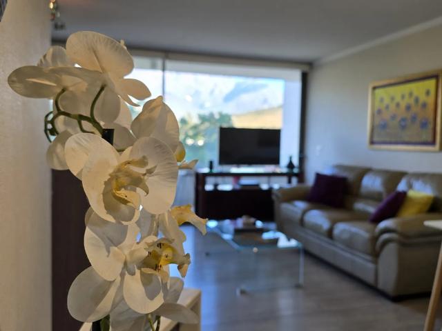 Depto 2d 2b sector estoril las condes