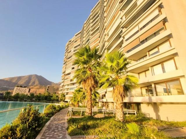 Depto 3d+S.Estar en Ciudad Empresarial Frente al Lago, Santiago