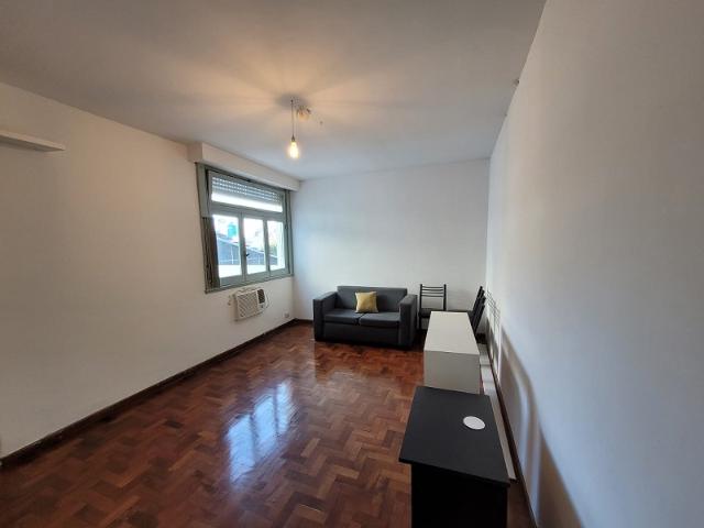 Depto.tipo casa de 3 ambientes en Venta en Caballito en Inmomap