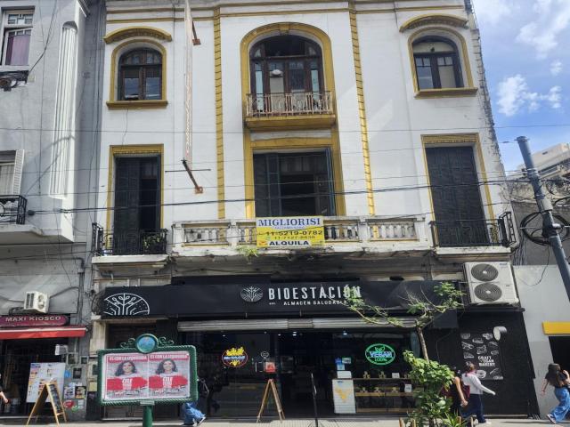 Depto.tipo casa de 8 ambientes en Alquiler en Barrio norte en Inmomap