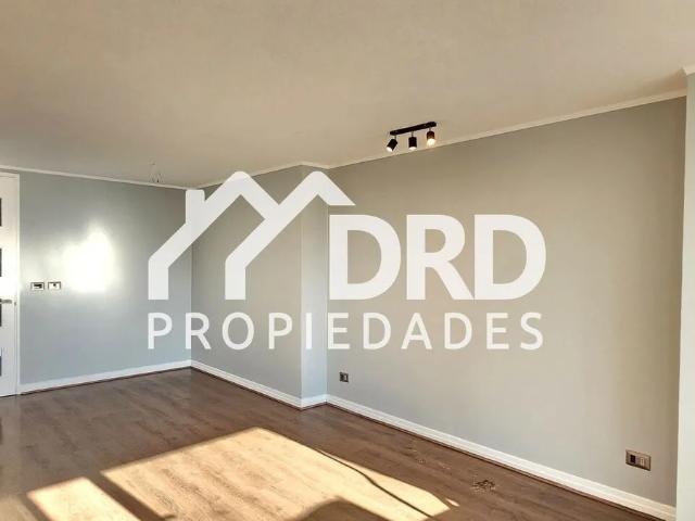 Depto arriendo 3d2b 2 estacionamientos metro p egaña
