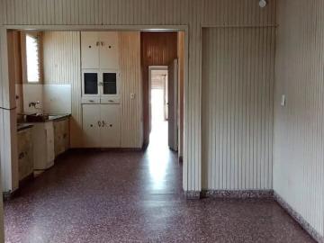 Piso en alquiler en Florencio Varela - Balcón