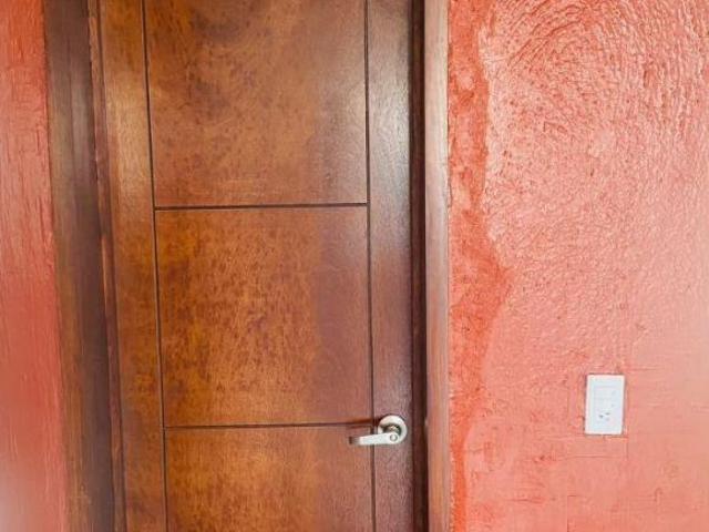 Depto en venta zona Jardines de los Poetas