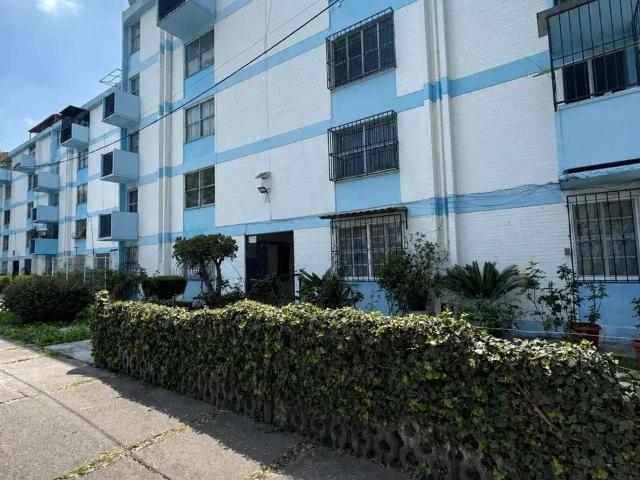 Depto En venta con opcion a 3 recamaras cerca de esime c