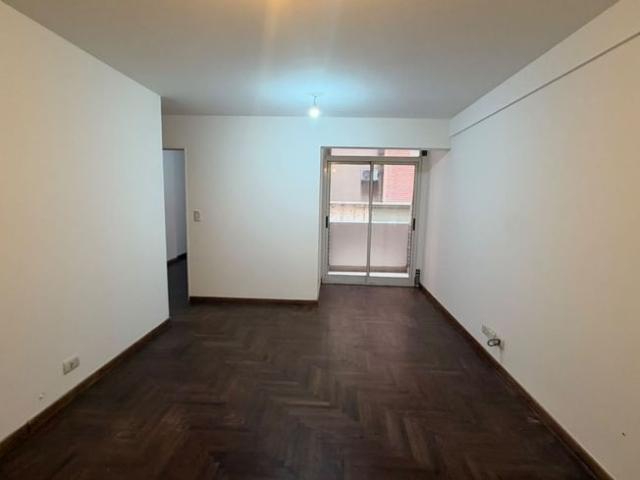 DEPTO EN ALQUILER 1 DORM Y BALCON. B° NVA CORDOBA