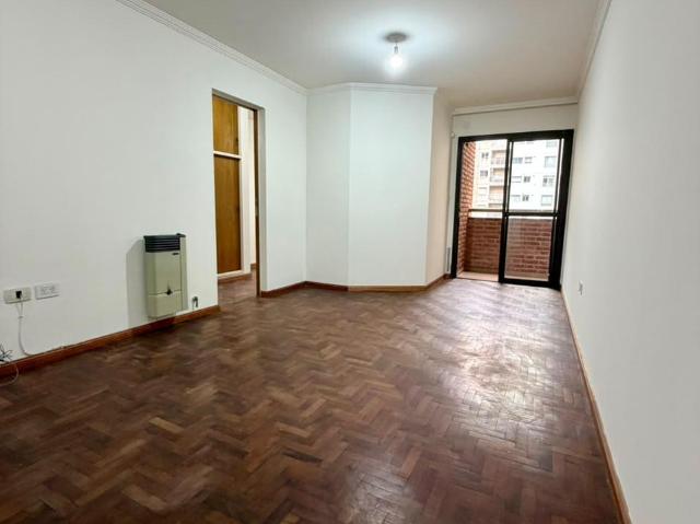 DEPTO EN ALQUILER NUEVA CÓRDOBA A MTS DE PLAZA ESPAÑA OBISPO ORO 428