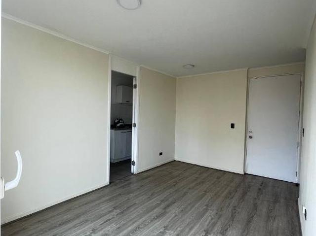 DEPTO. EN ARRIENDO EN CONDOMINIO A PASOS METRO LO OVALLE