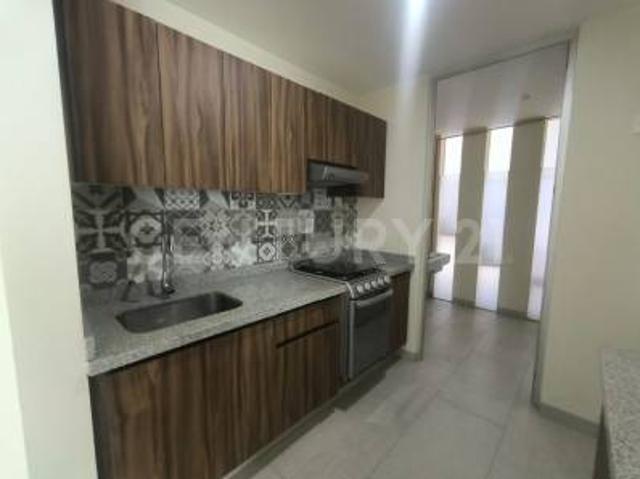 Depto en Renta Tlalnepantla Centro, 4o piso, 2 hab, 2 bañ, 2 estac
