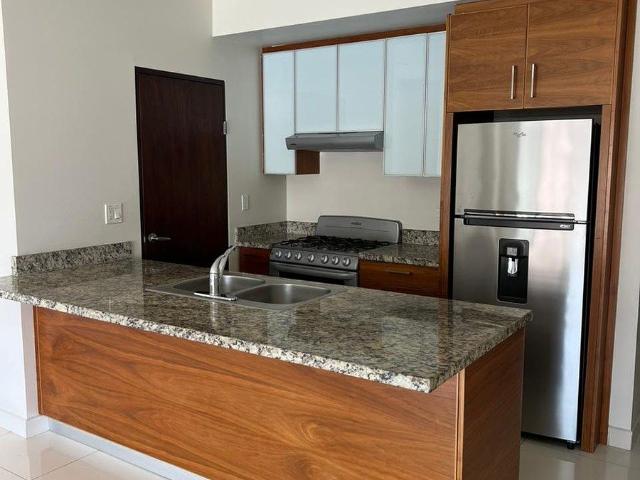 DEPTO EN RENTA ENHAUS RANCHO GRANDE $1,550.00
