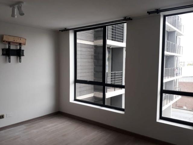 Depto estudio. Innova Padre Jose Cifuentes en Arriendo