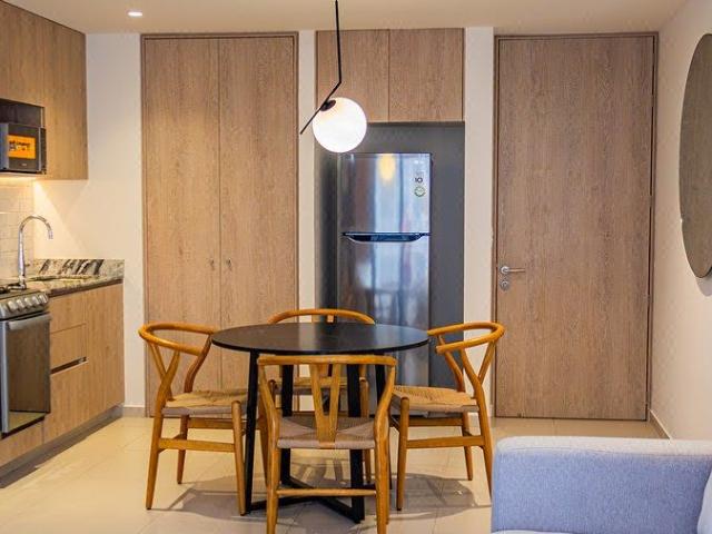 Depto Loft Amueblado en Renta | Balcón, A/C y Grandes Amenidades