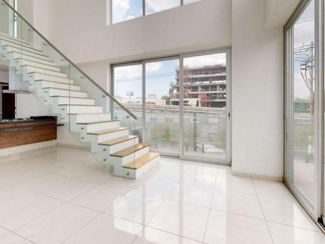 Depto Loft 5 en Venta en Torre Otero a 5 minutos de plaza La Perla