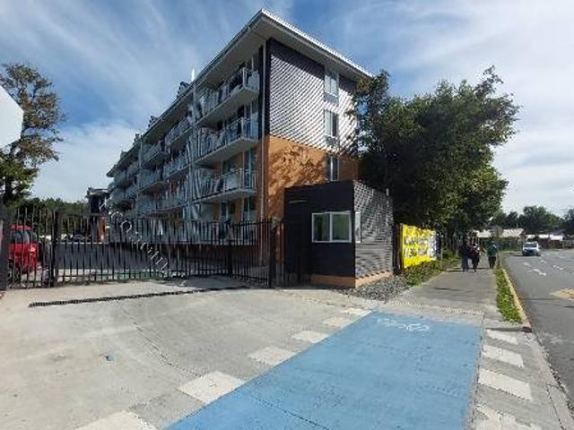 Depto Nuevo y sin muebles. A 1 km del centro