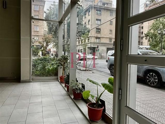Depto para inversionista 2Dorm Stgo a pasos de Paseo Bulnes | 2 dormitorios por 2450.00 en Santiago