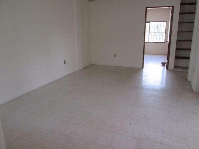 DEPTO. RENTA, COL. TRUEBA, A 1 CUADRA DE AVE. HIDALGO