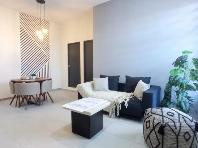 Depto. Amueblado con Rooftop y Alberca. Renta. Calle 57, Col. Miami. Carmen