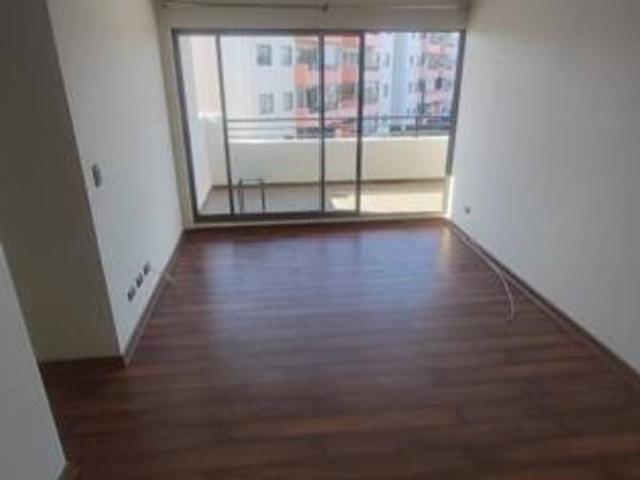 Depto SIN MUEBLES Paradero 12/Tottus