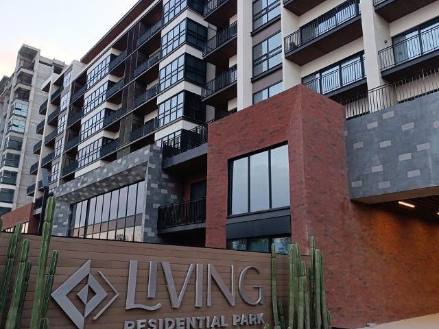 Depa amueblado de 2 habitaciones en Living Parque Centro