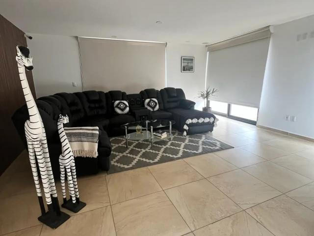 Depa duplex amueblado en renta en altos juriquilla
