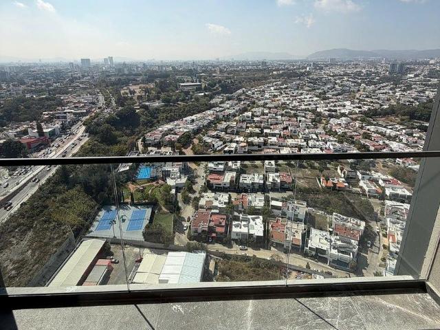 Departamento en Renta Vista y Lujo Moderno en Vía del Bosque Zapopan
