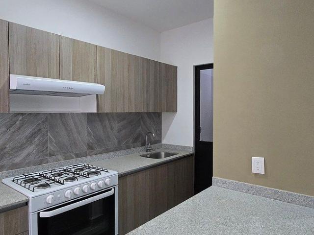 Depa Equipado en Venta en Manahal, Hacienda Carlota | 2 Recámaras + Alberca