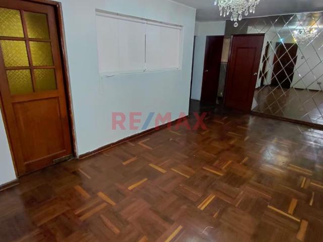 Depa Remodelado, Cerca A Gamarra