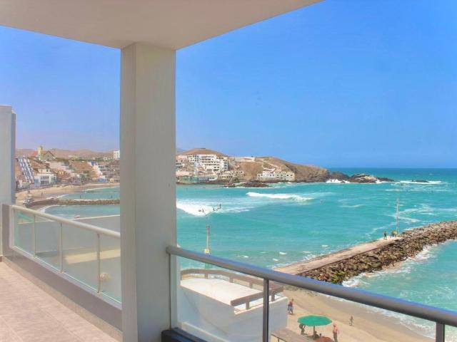 DEPA 130m2 CON TERRAZA Y VISTA AL MAR EN SAN BARTOLO