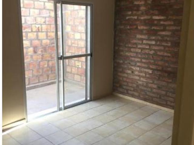 Deparamento 1 Dormitorio. Servicios Incluidos. No Paga Expensas. Rivadavia