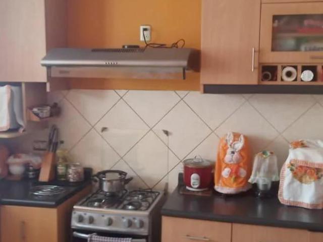 Departametno en venta frente a parque en la urora