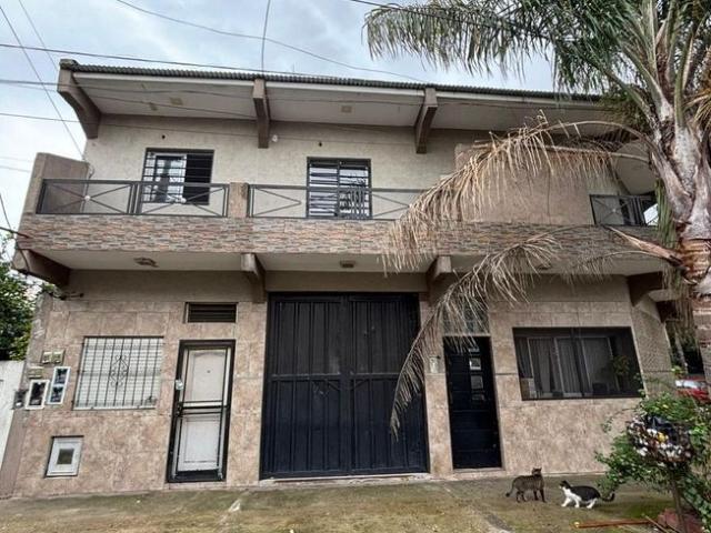 DEPARTAMENTO 3 AMBIENTES EN ALQUILER – LOMAS DEL MIRADOR – CONTRAFRENTE
